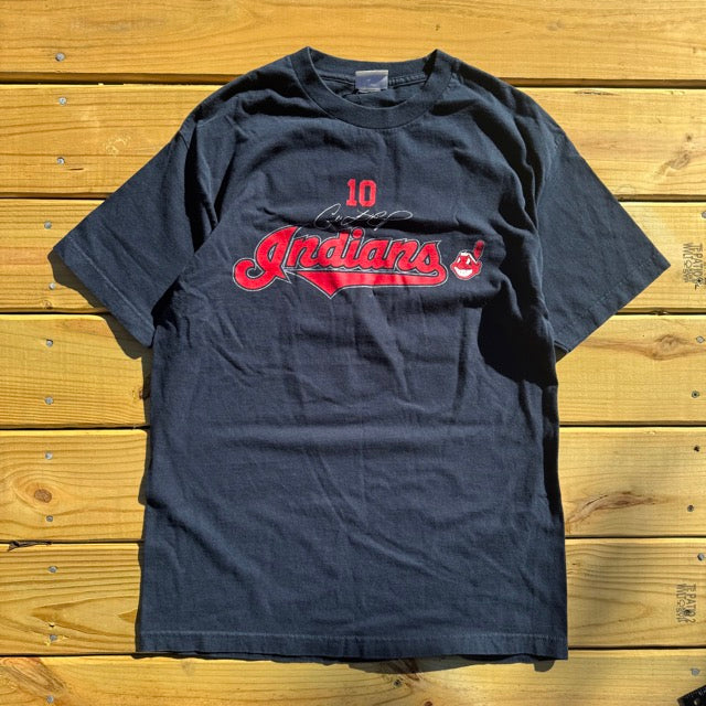 Vintage Cleveland Indians 2001 "Crisp" T Shirt - M